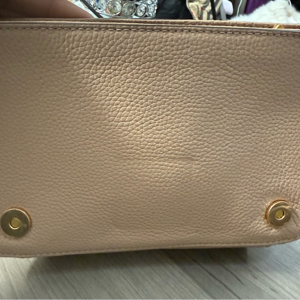 Tory Burch Tan Crossbody Bag with Gold Accents - Picture 5 of 6